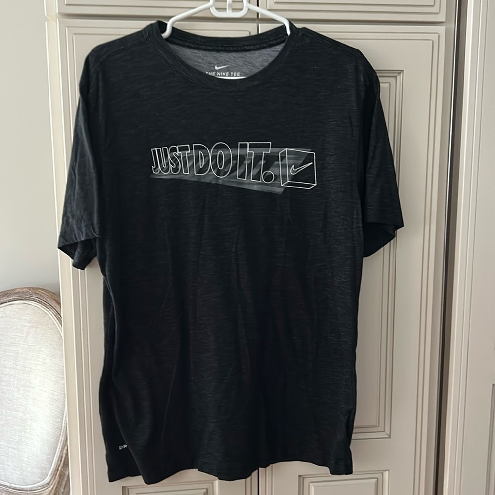 Men's Dri fit Nike tshirt